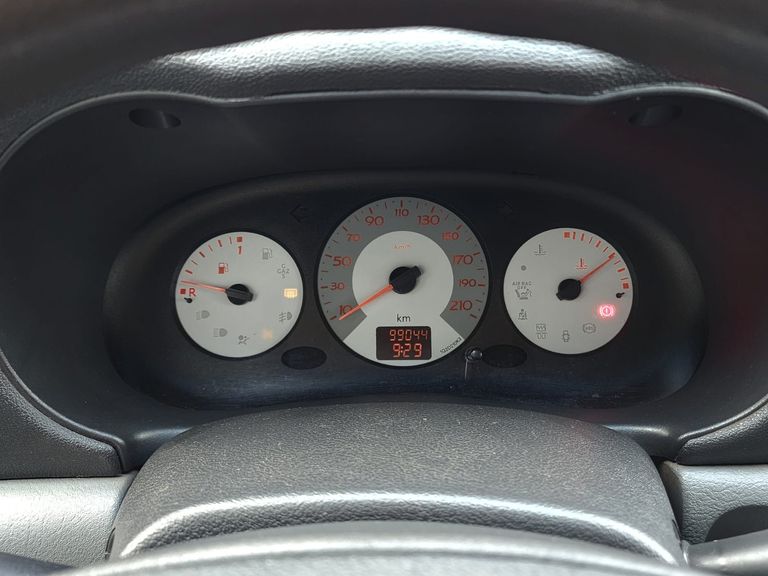 Renault Clio Hi-Flex 1.0 16V 3p