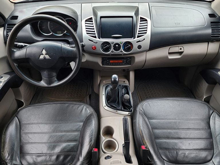 Mitsubishi L200 Triton GLX 3.2 CD TB Int.Diesel Mec