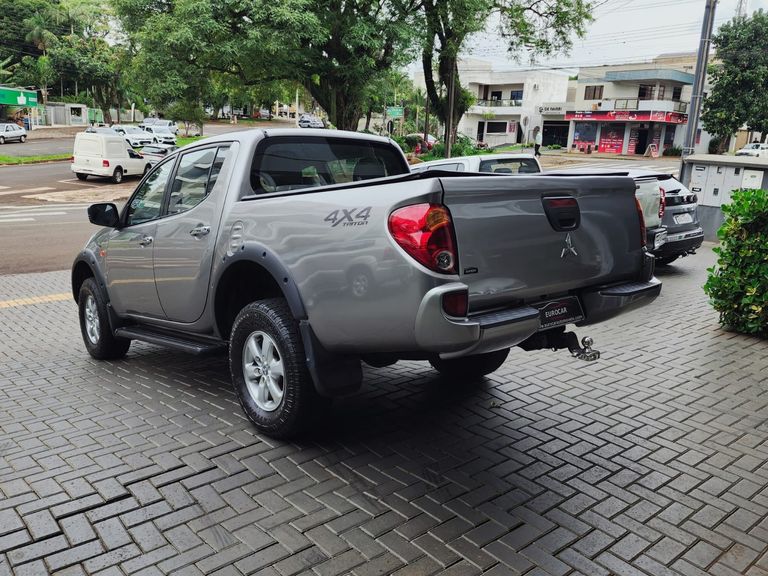 Mitsubishi L200 Triton GLX 3.2 CD TB Int.Diesel Mec