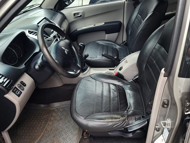 Mitsubishi L200 Triton GLX 3.2 CD TB Int.Diesel Mec