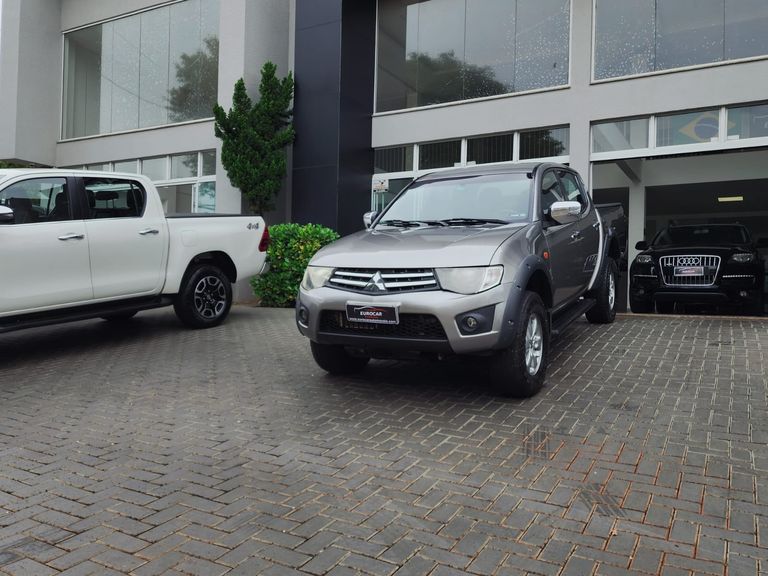 Mitsubishi L200 Triton GLX 3.2 CD TB Int.Diesel Mec
