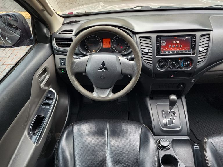 Mitsubishi L200 Triton Sport GLS 2.4 CD Diesel Aut.