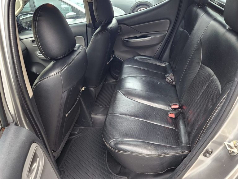 Mitsubishi L200 Triton Sport GLS 2.4 CD Diesel Aut.