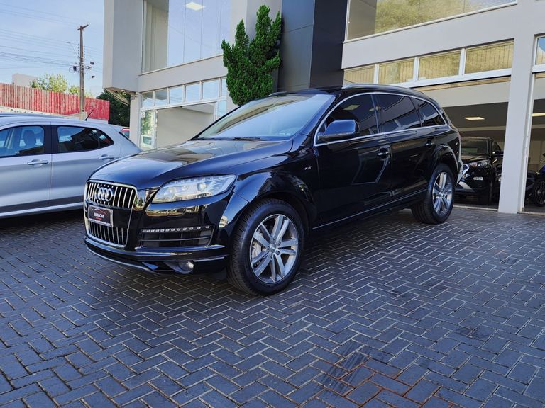 Audi Q7 3.0 V6 TFSI  Quat.Tip.5p/ Perf.(Híb.)