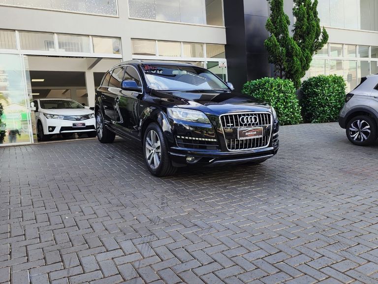 Audi Q7 3.0 V6 TFSI  Quat.Tip.5p/ Perf.(Híb.)