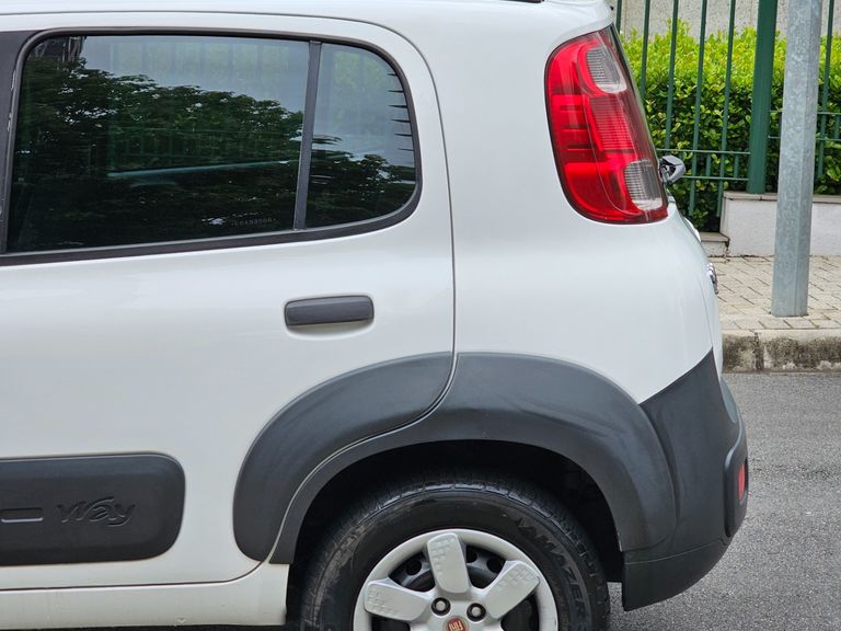 Fiat UNO ECONOMY 1.4 EVO Fire Flex 8V 4p