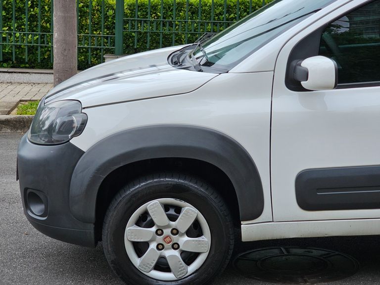 Fiat UNO ECONOMY 1.4 EVO Fire Flex 8V 4p