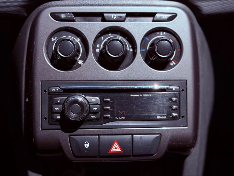 Citroën C3 Tendance 1.5 Flex 8V 5p Mec.