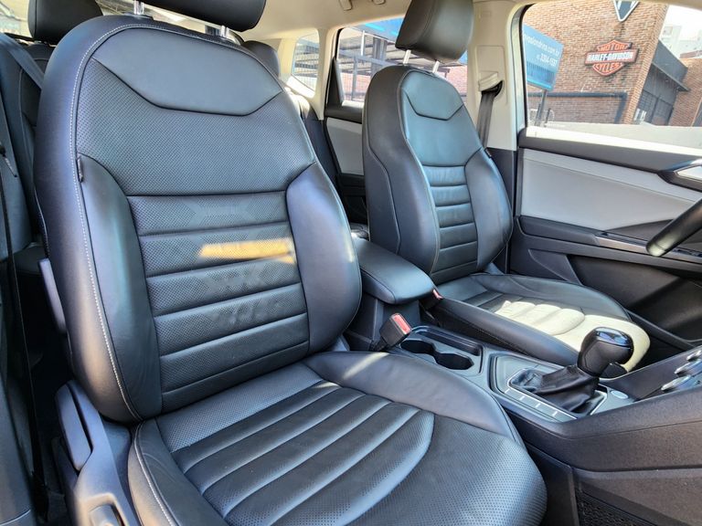 VolksWagen TAOS Comfortline 1.4 250 TSI Flex Aut.