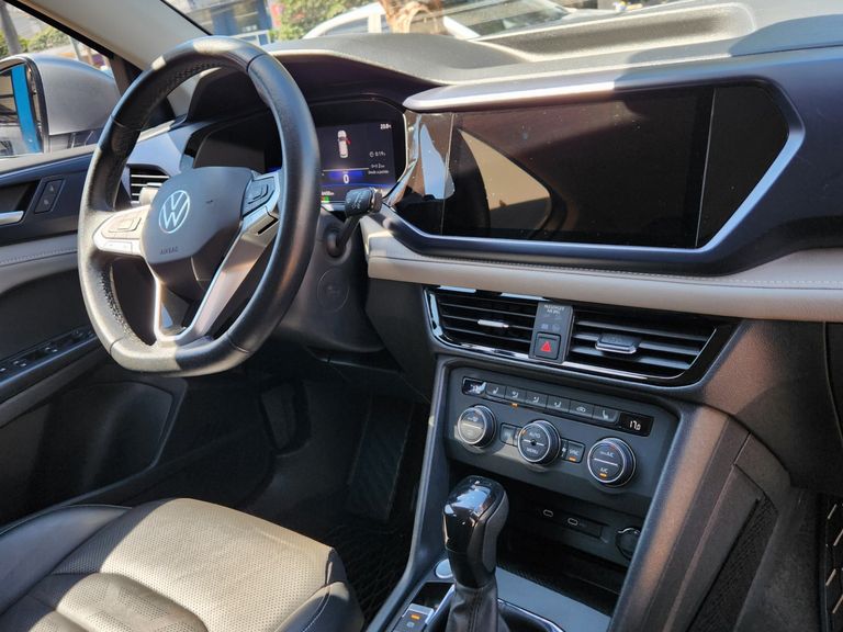 VolksWagen TAOS Comfortline 1.4 250 TSI Flex Aut.