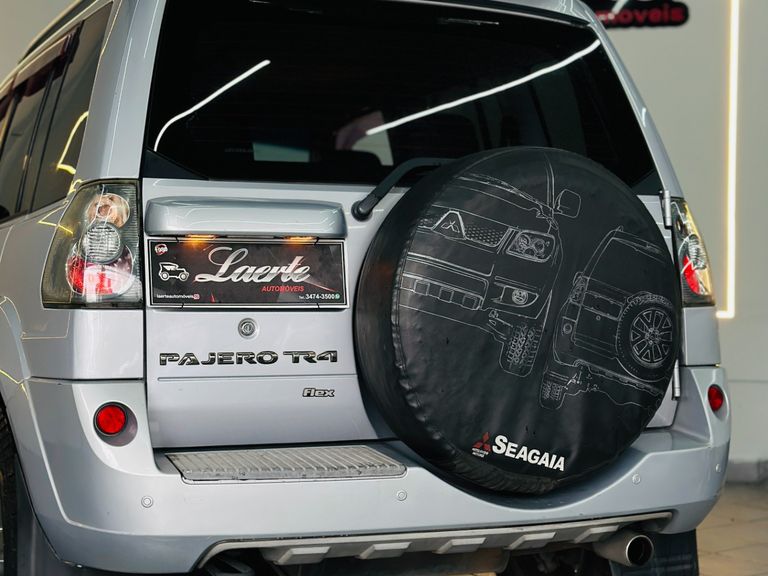 Mitsubishi Pajero TR4 2.0 Flex 16V 4X2 Aut.