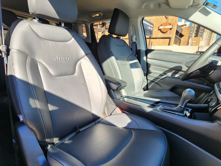 Jeep COMPASS LONG. T270 1.3 TB 4x2 Flex Aut.