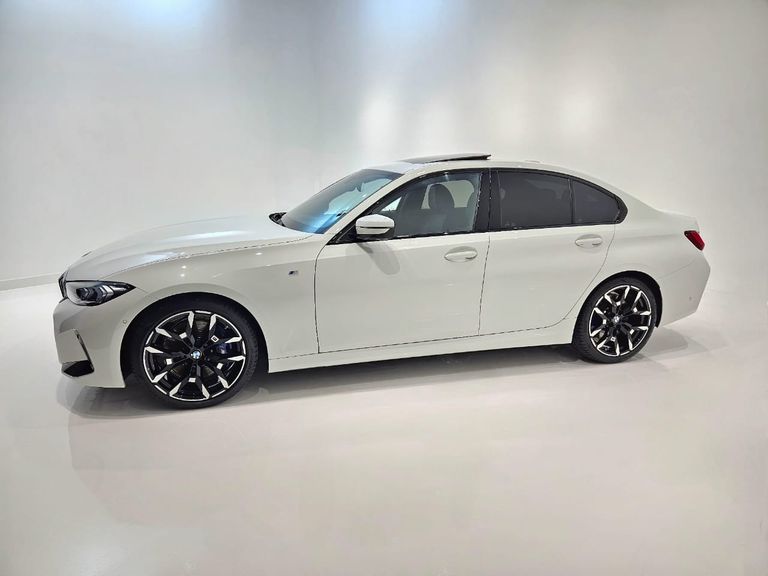BMW 320iA 2.0 TB M Sport A.Flex/M.Sport 4p