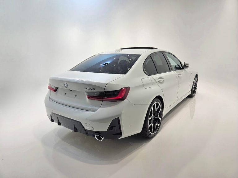 BMW 320iA 2.0 TB M Sport A.Flex/M.Sport 4p