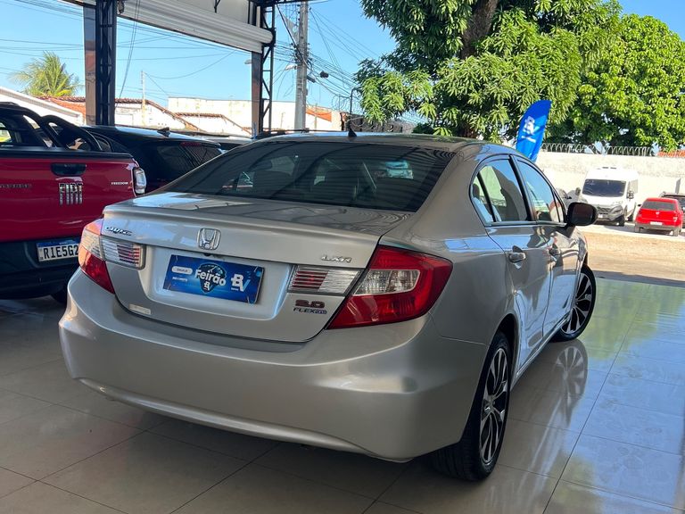 Honda Civic Sedan LXR 2.0 Flexone 16V Aut. 4p