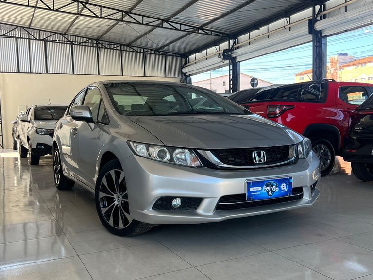 Honda Civic Sedan LXR 2.0 Flexone 16V Aut. 4p