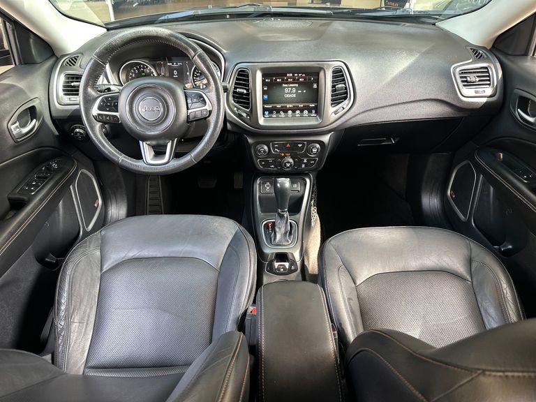 Jeep COMPASS LONGITUDE 2.0 4x2 Flex 16V Aut.