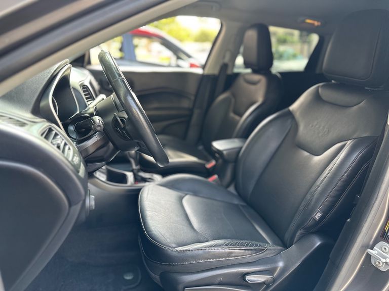 Jeep COMPASS LONGITUDE 2.0 4x2 Flex 16V Aut.