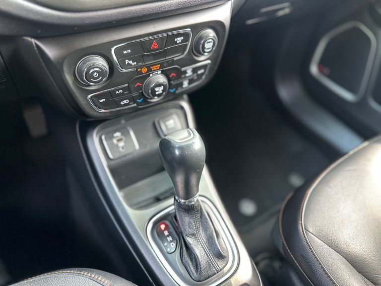 Jeep COMPASS LONGITUDE 2.0 4x2 Flex 16V Aut.