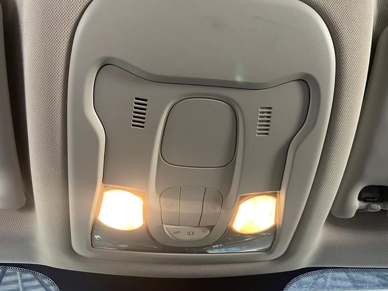 Jeep Renegade 1.8 4x2 Flex 16V Aut.