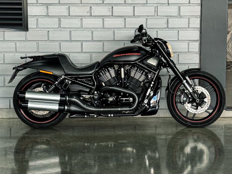Harley V-ROD 10th ANNIVERSARY EDITION VRSCDX