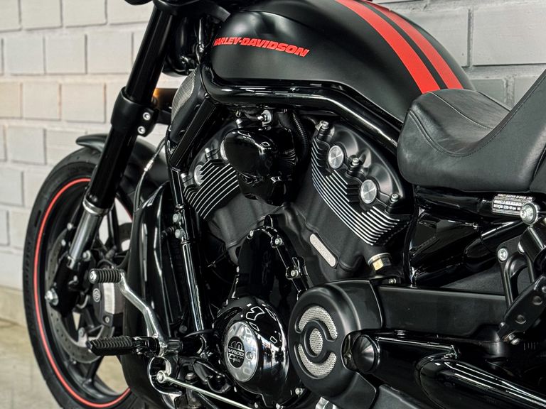 Harley V-ROD 10th ANNIVERSARY EDITION VRSCDX
