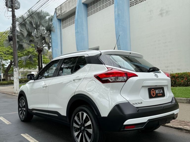 Nissan KICKS SV 1.6 16V FlexStar 5p Aut.