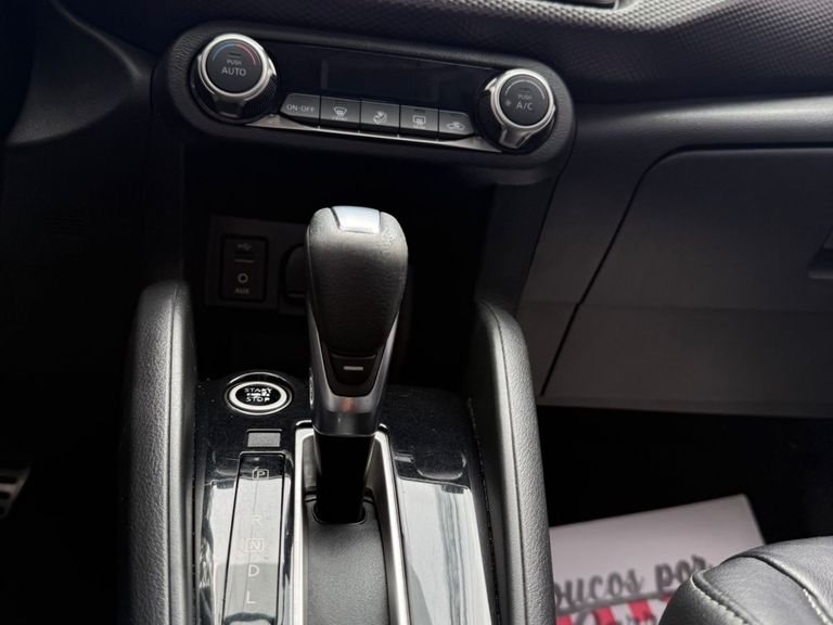 Nissan KICKS SV 1.6 16V FlexStar 5p Aut.