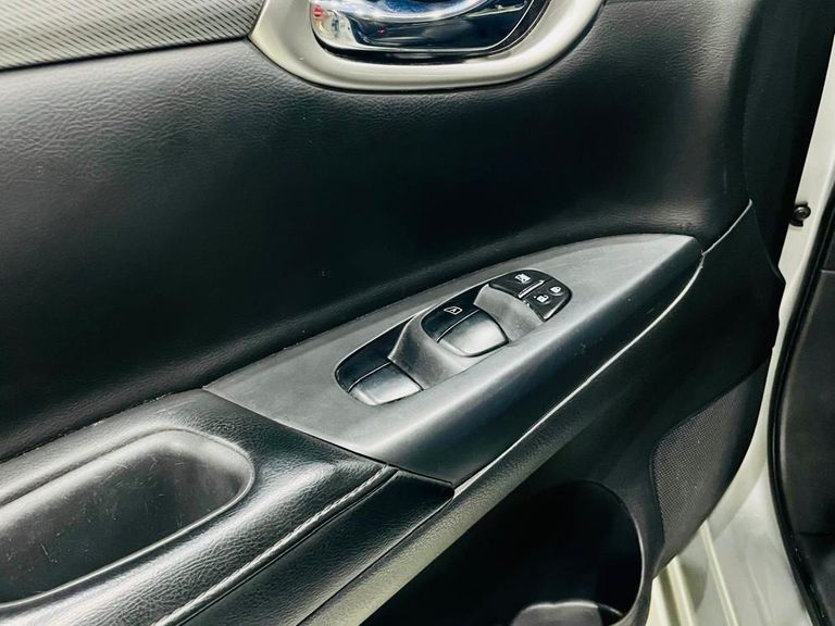 Nissan Sentra SV 2.0 FlexStart 16V Aut.