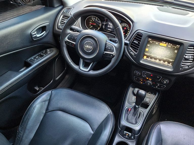 Jeep COMPASS LONGITUDE 2.0 4x4 Dies. 16V Aut.