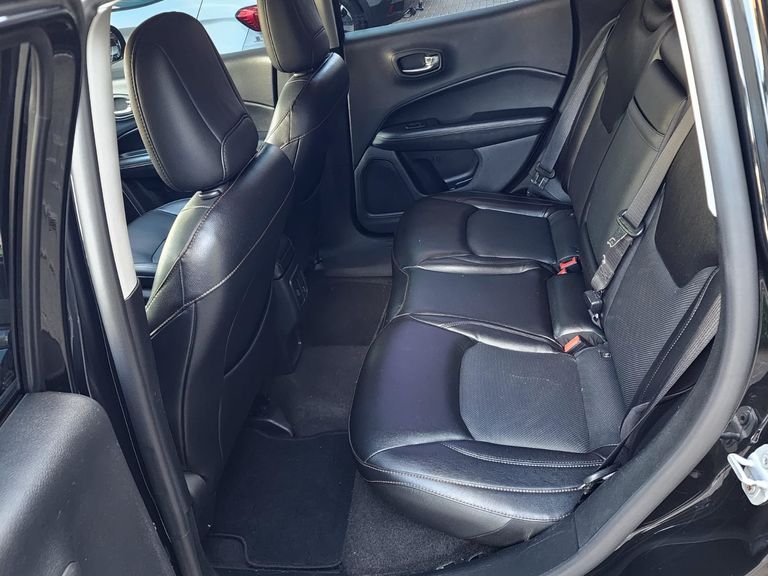 Jeep COMPASS LONGITUDE 2.0 4x4 Dies. 16V Aut.