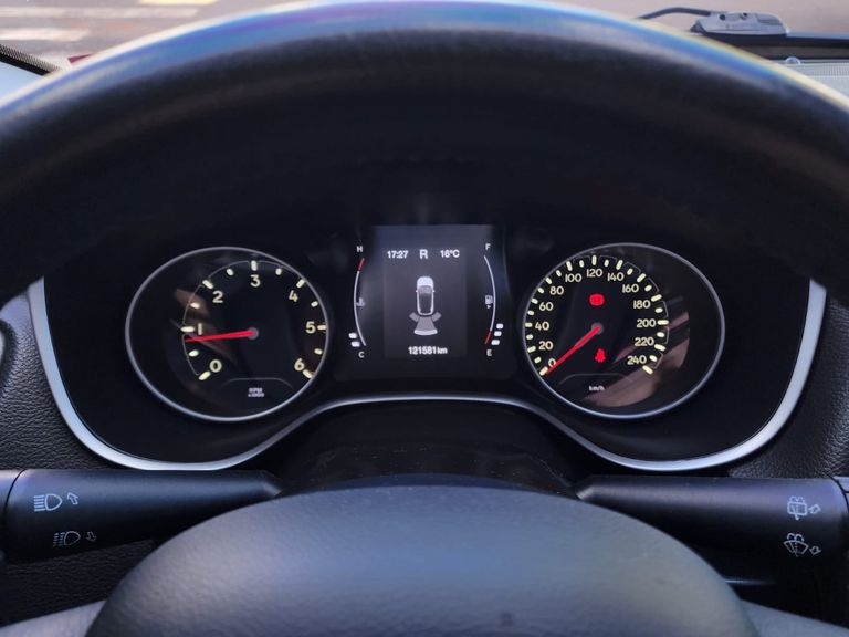 Jeep COMPASS LONGITUDE 2.0 4x4 Dies. 16V Aut.