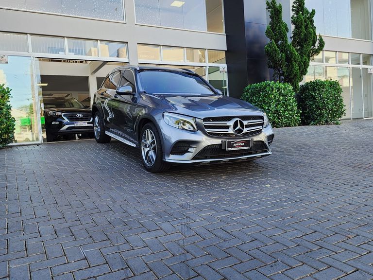 Mercedes GLC 250 Sport 4MATIC 2.0 TB 16V Aut.