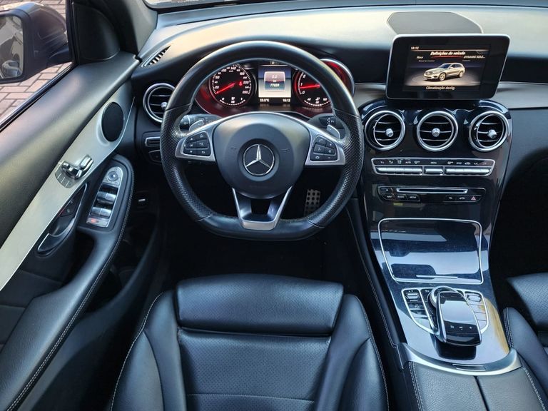 Mercedes GLC 250 Sport 4MATIC 2.0 TB 16V Aut.