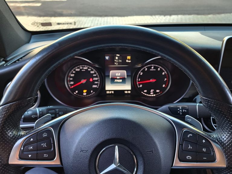 Mercedes GLC 250 Sport 4MATIC 2.0 TB 16V Aut.
