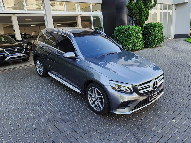 Mercedes GLC 250 Sport 4MATIC 2.0 TB 16V Aut.