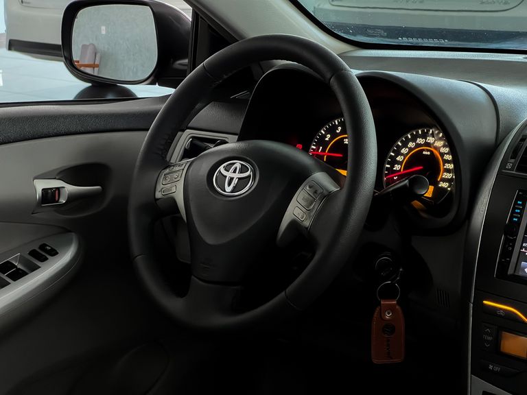 Toyota Corolla XEi 2.0 Flex 16V Aut.