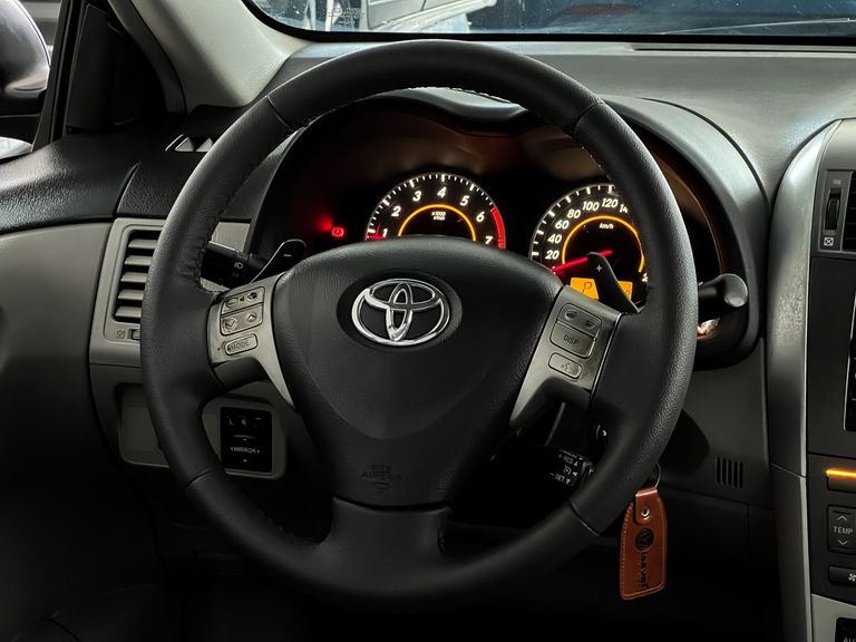 Toyota Corolla XEi 2.0 Flex 16V Aut.