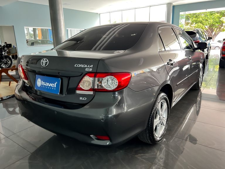 Toyota Corolla XEi 2.0 Flex 16V Aut.