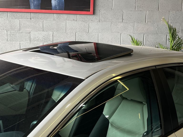 Toyota Corolla Altis Prem. 1.8 Aut. (Híbrido)