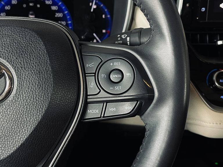 Toyota Corolla Altis Prem. 1.8 Aut. (Híbrido)