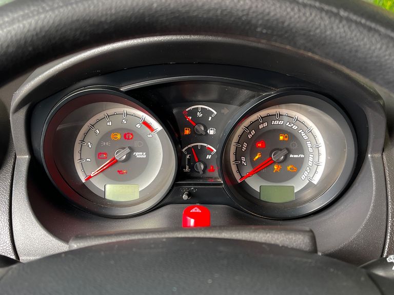 Ford Fiesta Sed. 1.6 8V Flex 4p