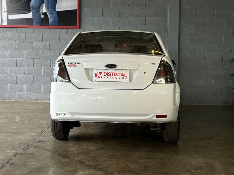 Ford Fiesta Sed. 1.6 8V Flex 4p