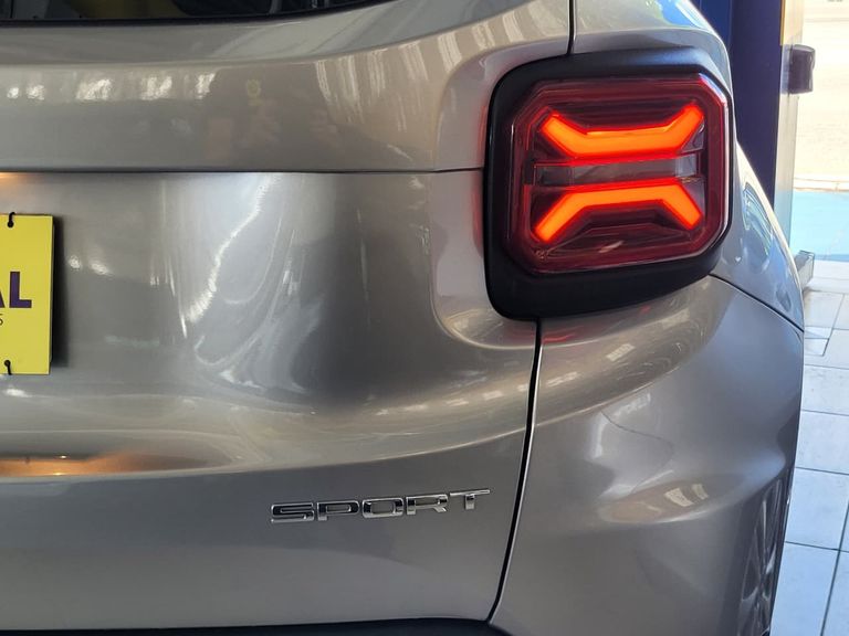 Jeep Renegade Sport T270 1.3 TB 4x2 Flex Aut.