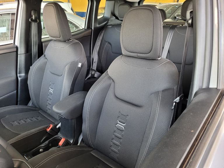 Jeep Renegade Sport T270 1.3 TB 4x2 Flex Aut.
