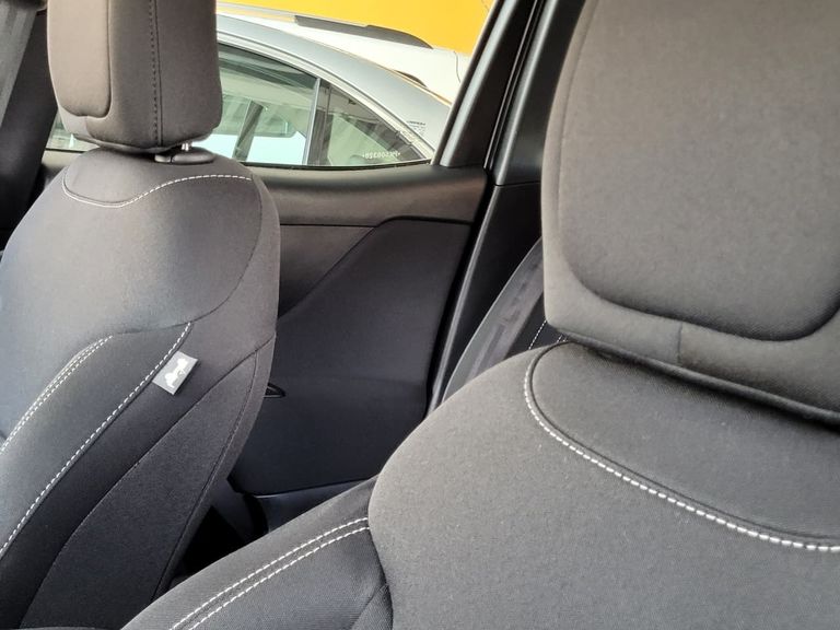 Jeep Renegade Sport T270 1.3 TB 4x2 Flex Aut.