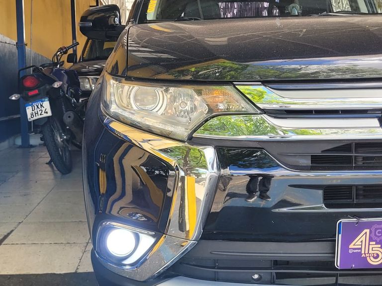 Mitsubishi OUTLANDER 2.0 16V 160cv Aut.