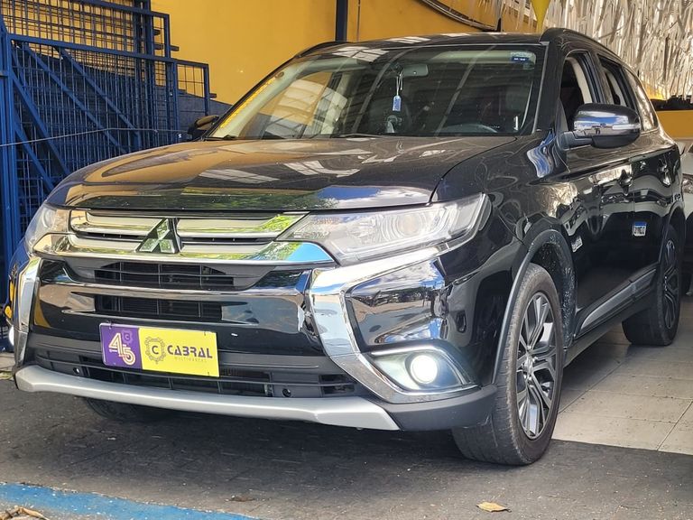 Mitsubishi OUTLANDER 2.0 16V 160cv Aut.