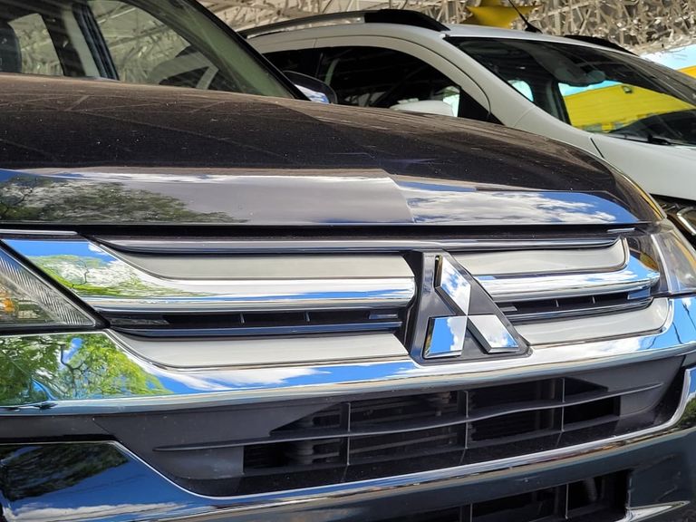 Mitsubishi OUTLANDER 2.0 16V 160cv Aut.