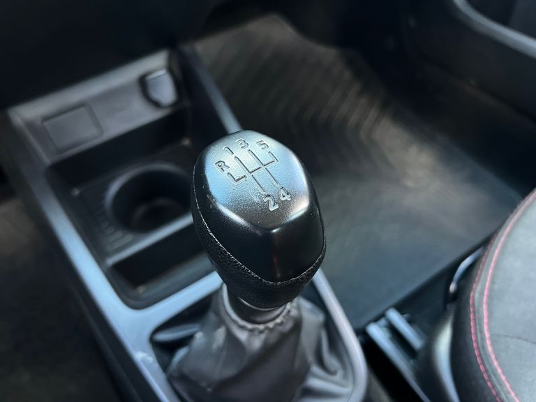 Renault KWID Zen 1.0 Flex 12V 5p Mec.